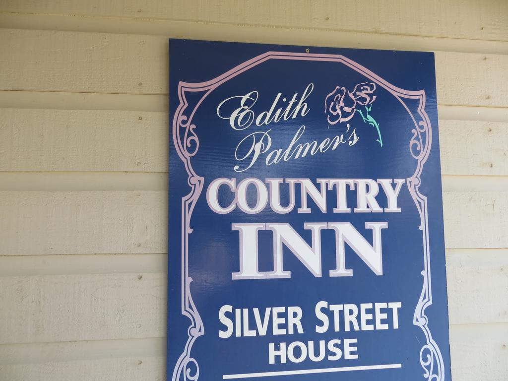 Edith Palmer'S Country Inn, Historical Bed & Breakfast เวอร์จิเนียซิตี้ ภายนอก รูปภาพ
