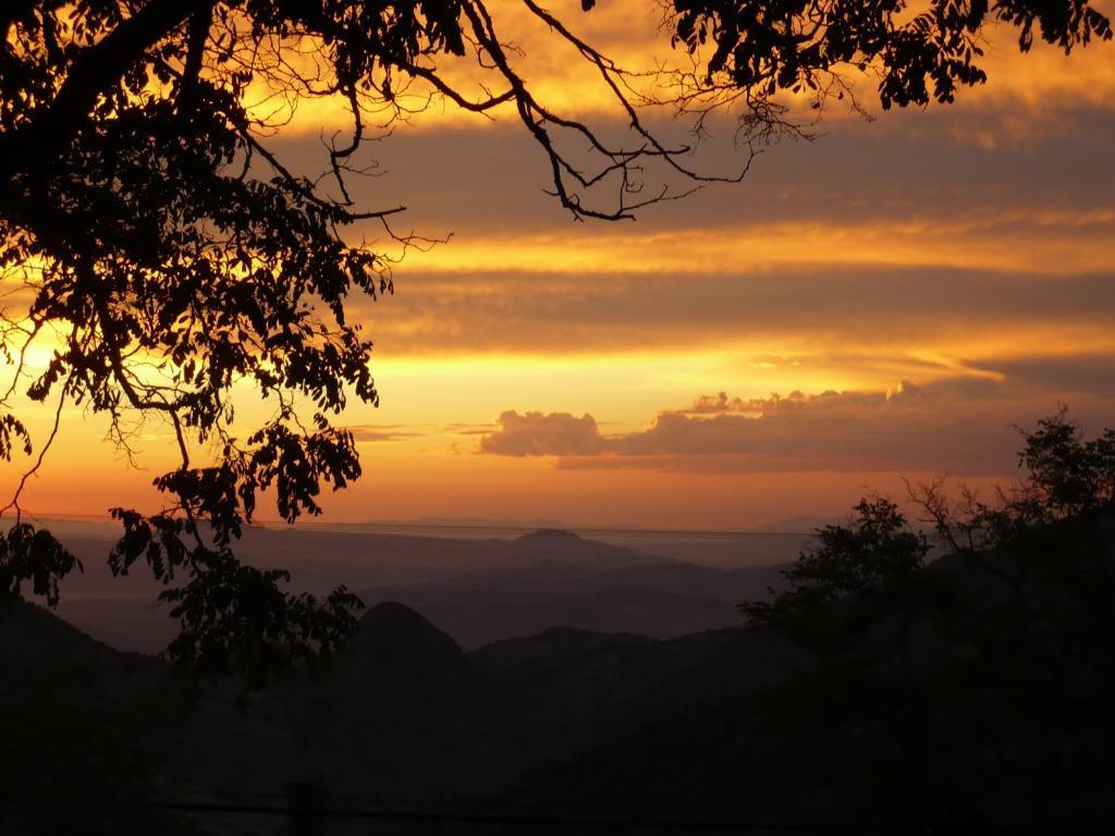 Edith Palmer'S Country Inn, Historical Bed & Breakfast เวอร์จิเนียซิตี้ ภายนอก รูปภาพ